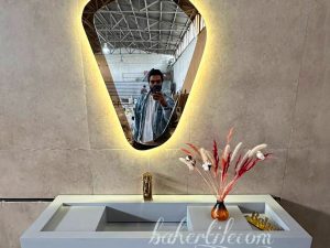 روشویی سرامیکی با جای حوله و دکوری